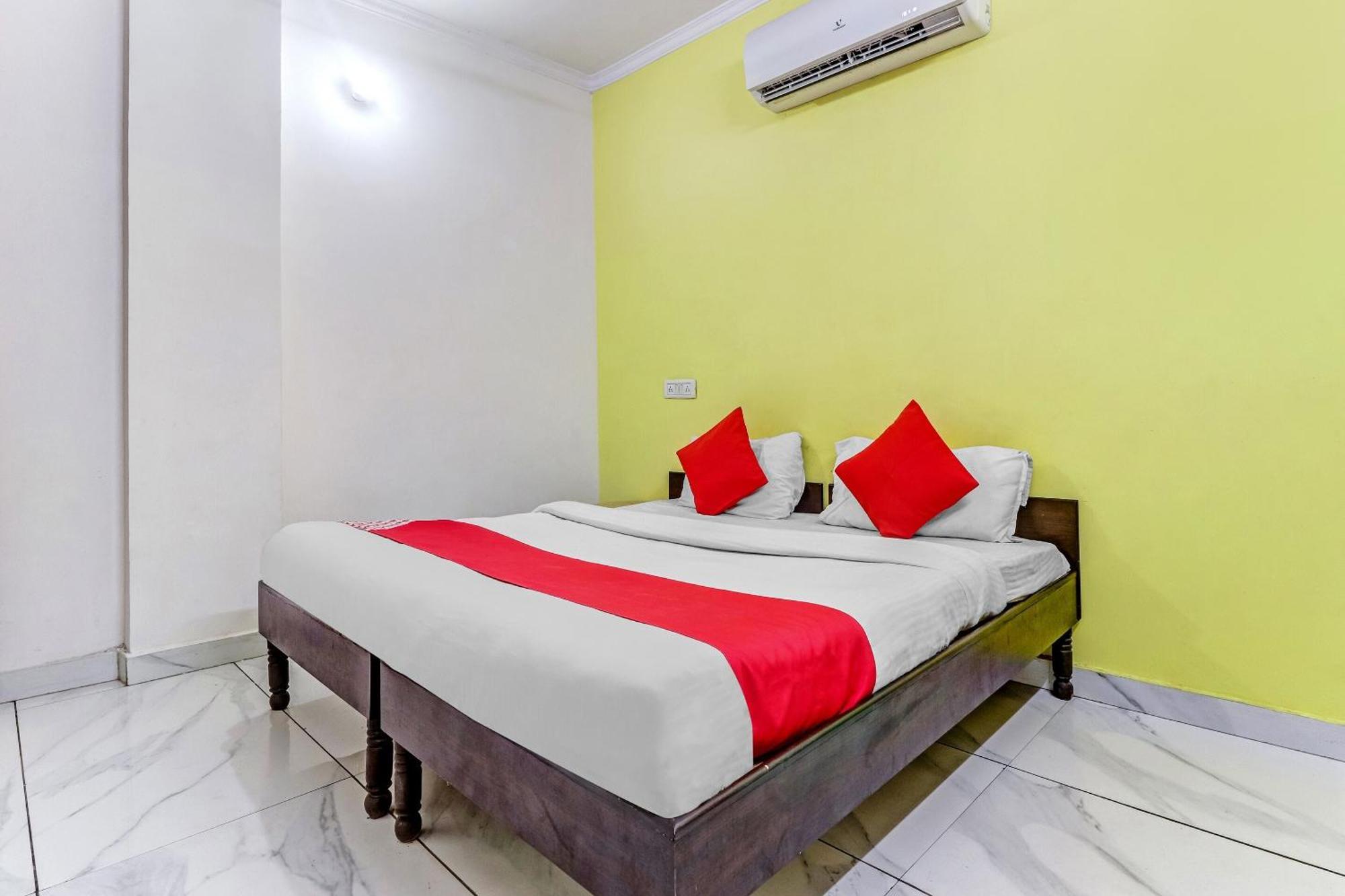 Hotel O Cozy Stay Delhi  Exterior foto